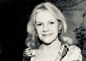 Zemřela zpěvačka Eva Pilarová