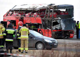 V Polsku se zřítil autobus, pět mrtvých