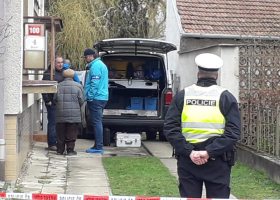 Střelba na Brněnsku. V domě našli policisté dvě mrtvá těla