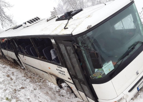Vážná nehoda autobusu na Jihlavsku