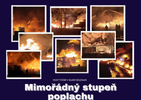 Obrovské plameny se snaží v Mladé Boleslavi krotit stovka hasičů. Mají problém s vodou