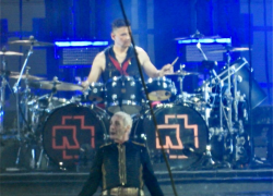 Koncert kapely Rammstein v Praze v Letňanech