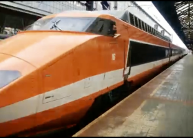 Legendární francouzský vlak je v Česku, projel přes Ústí do Prahy