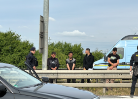 Úspěšná operace cizinecké policie na Pražském okruhu odhalila nové trendy v nelegální migraci