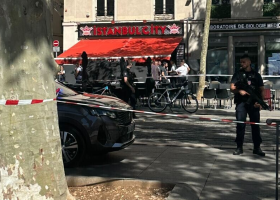 Francouzská policie musela zastřelit Tunisana s nožem. Ohrožoval okolí