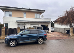 Zásah probíhal u Antonína Becka v Praze